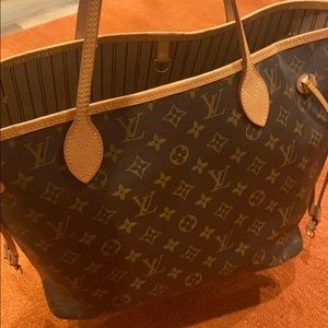 Louis Vuitton Neverfull MM